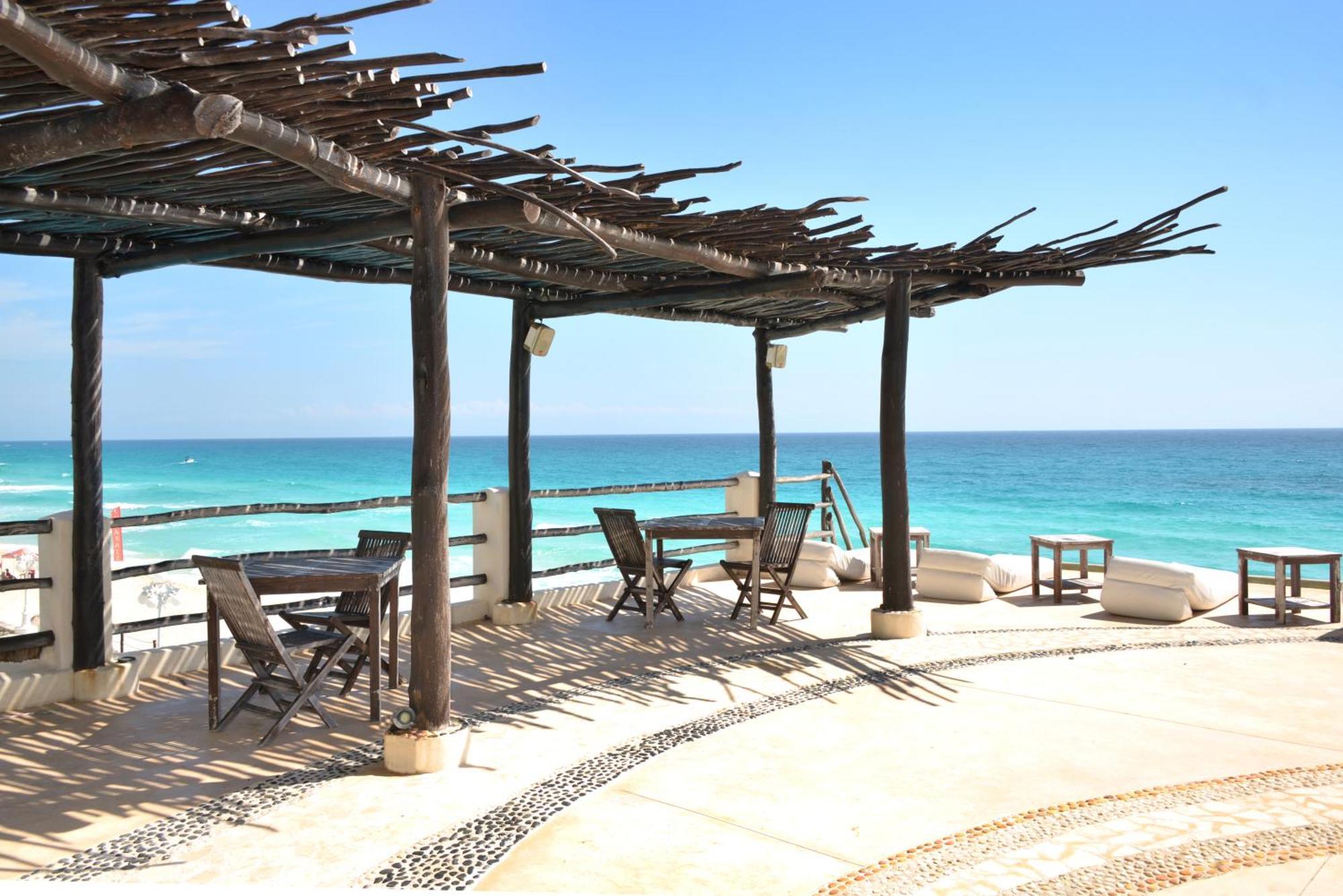 Ar Cancun Plaza Luaran gambar